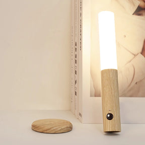 Luminária Magnética LED com Sensor Inteligente – Sem Fio e Recarregável